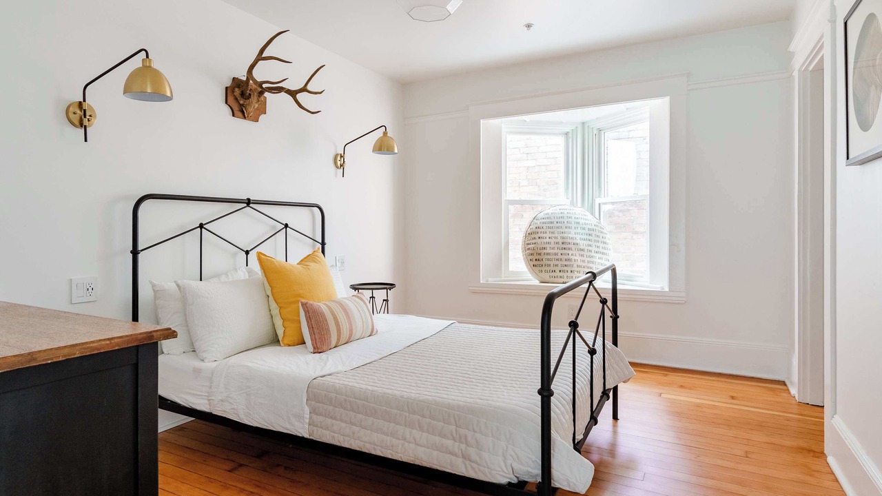 Photo of Bedroom in Nob Hill