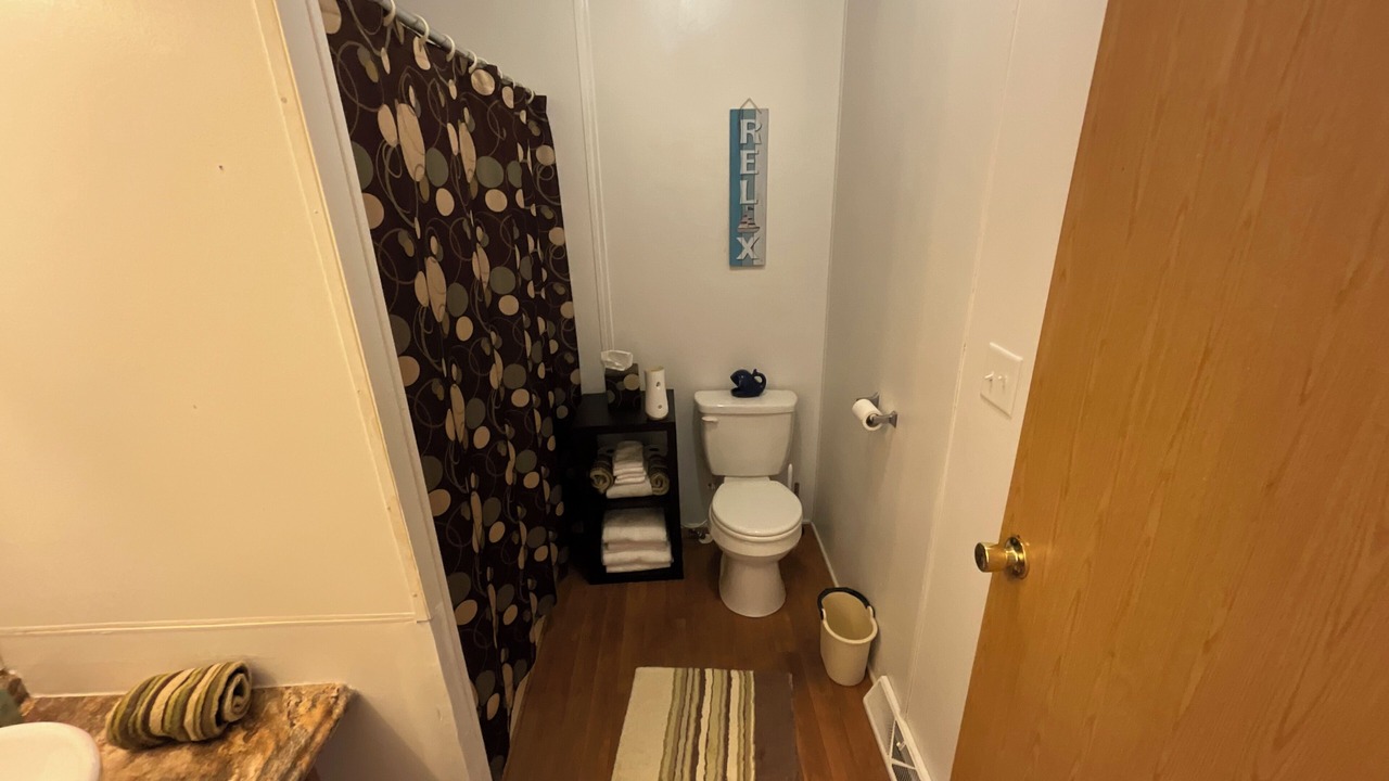 Photo of Bathroom in Frontenac
