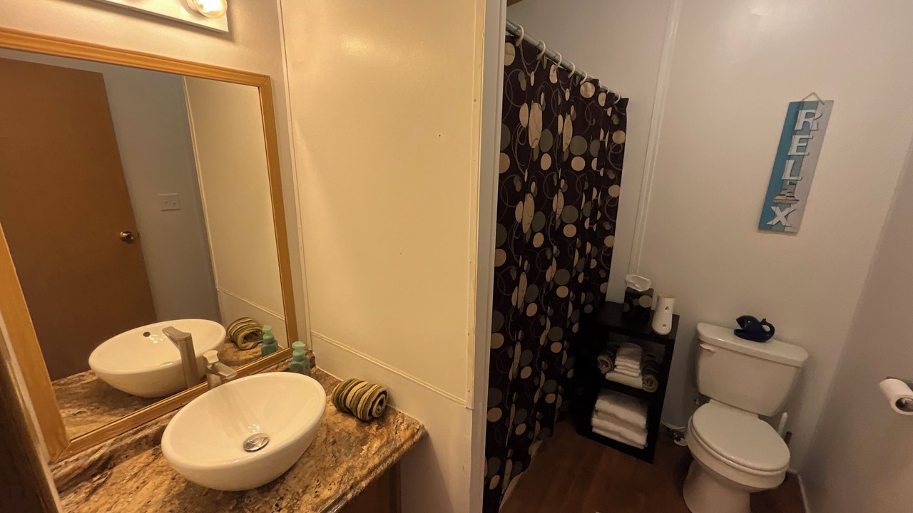 Photo of Bathroom in Frontenac