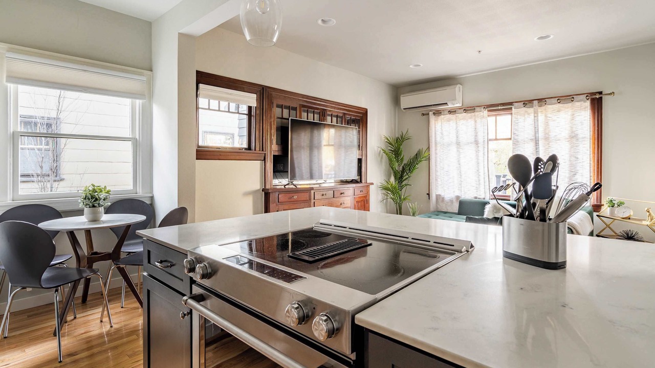 Photo of Kitchen in Sullivan's Gulch