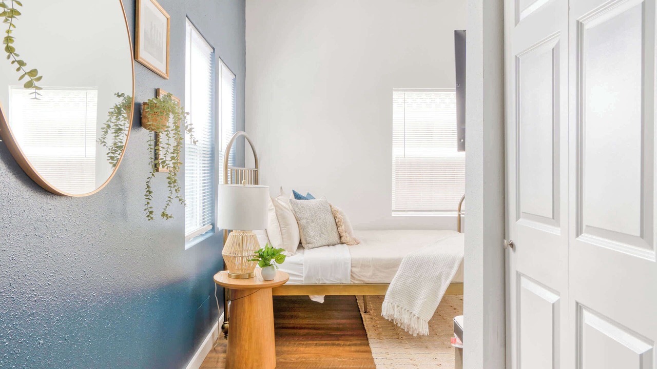 Photo of Others in Sullivan's Gulch