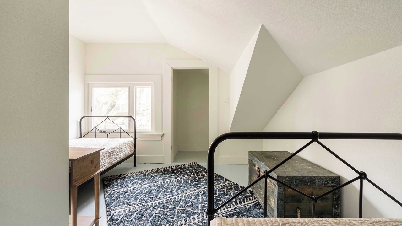 Photo of Bedroom in Uptown