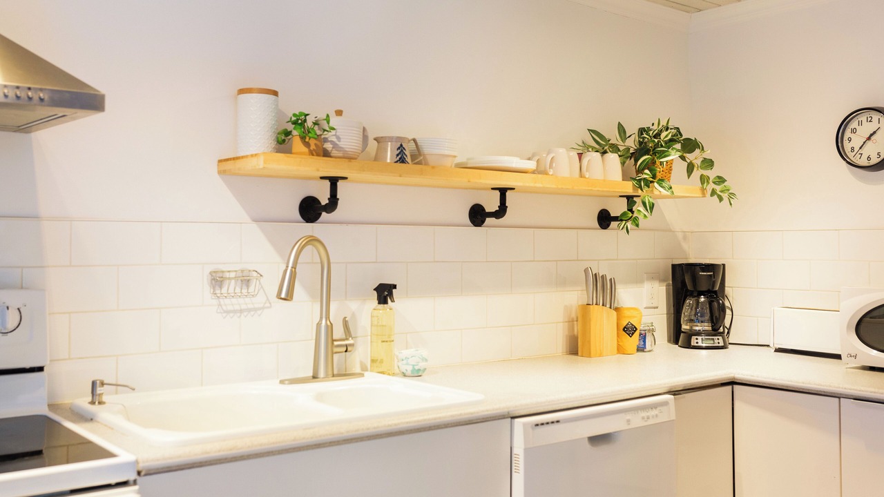 Photo of Kitchen in West Lake