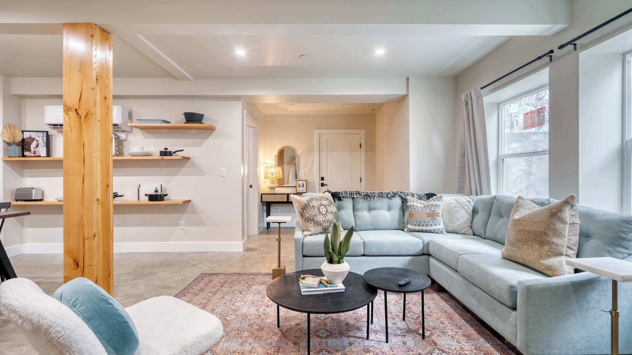 Photo of Livingroom in Mississippi District