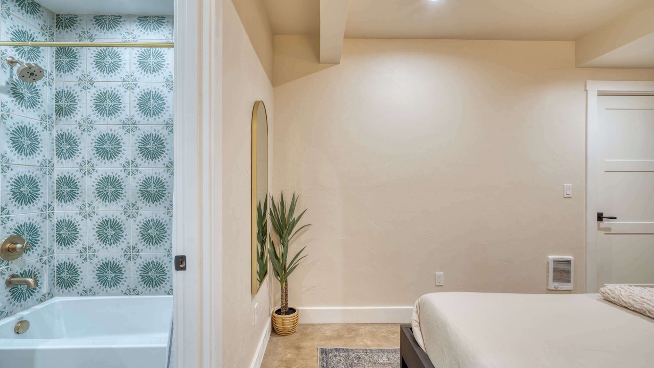 Photo of Bathroom in Mississippi District