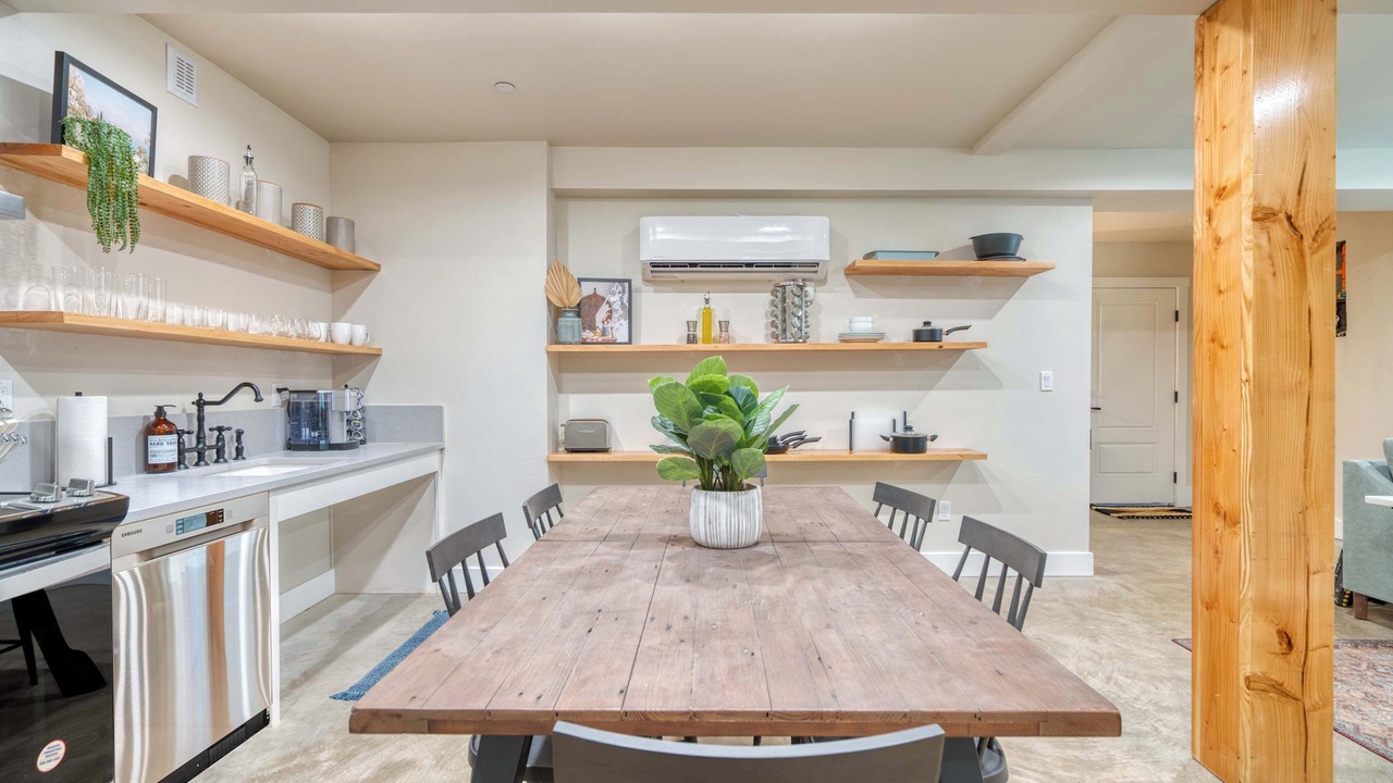 Photo of Kitchen in Mississippi District
