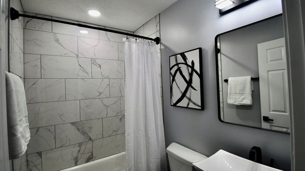 Photo of Bathroom in El Centro Beach