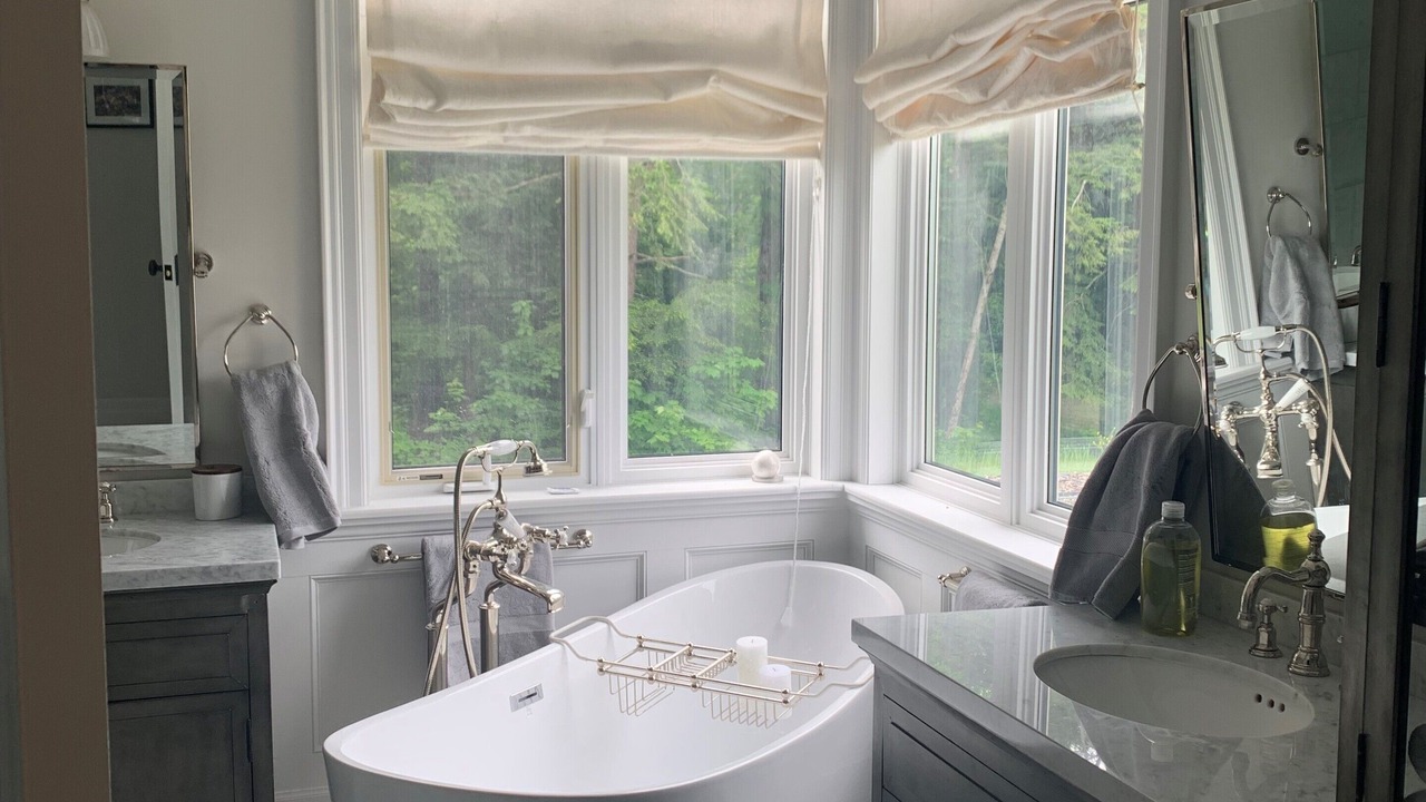Photo of Bathroom in Novar