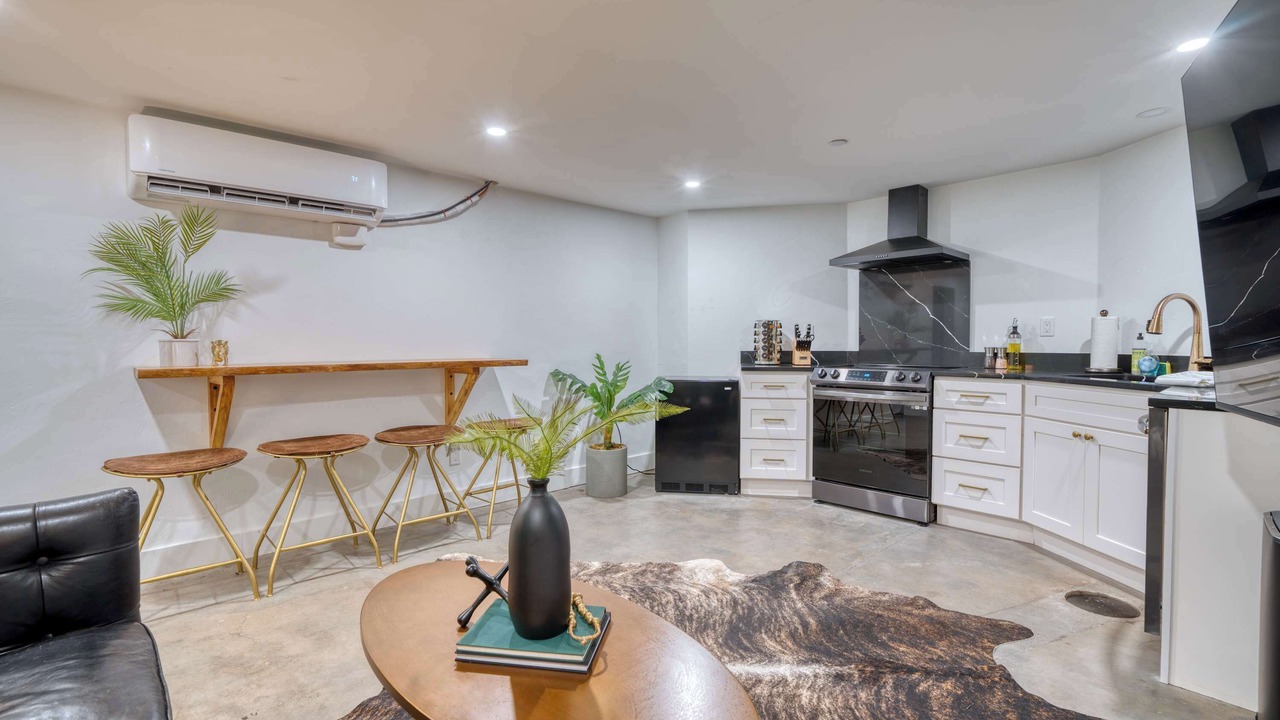 Photo of Others in Alphabet Historic District