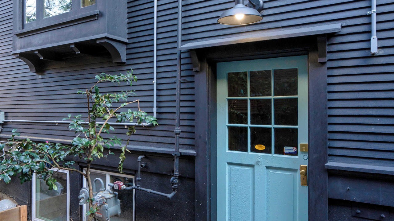 Photo of Outdoor in Alphabet Historic District