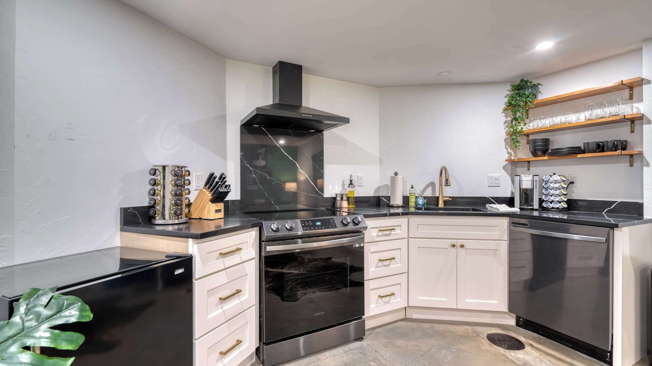 Photo of Kitchen in Alphabet Historic District