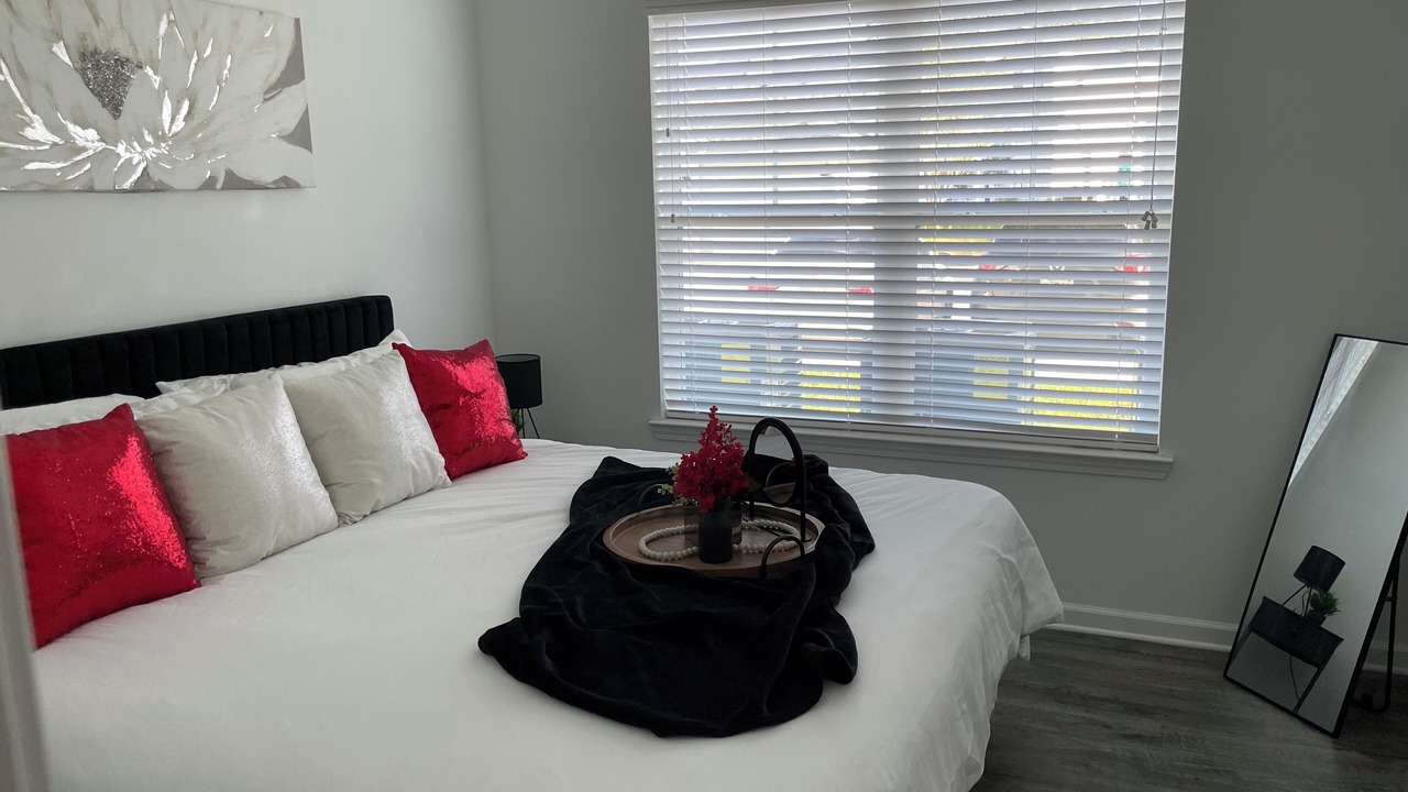 Photo of Bedroom in Doctors Inlet