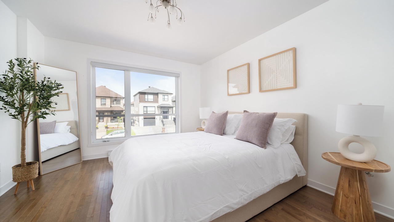Photo of Bedroom in Laval
