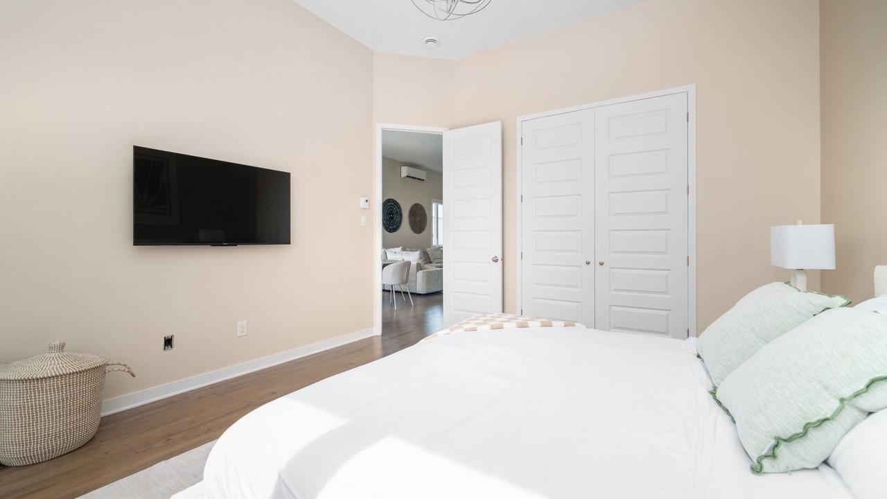Photo of Bedroom in Laval