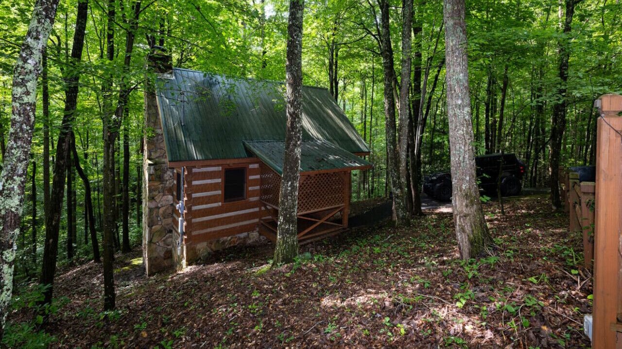 Photo of Outdoor in Cosby