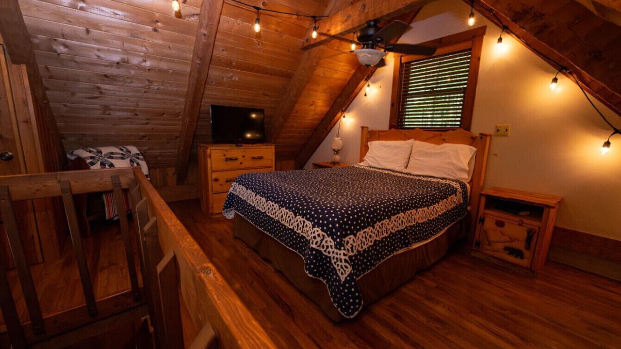 Photo of Bedroom in Cosby