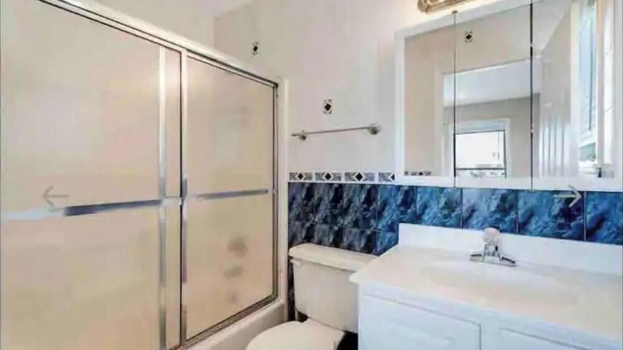 Photo of Bathroom in West Hampton Dunes