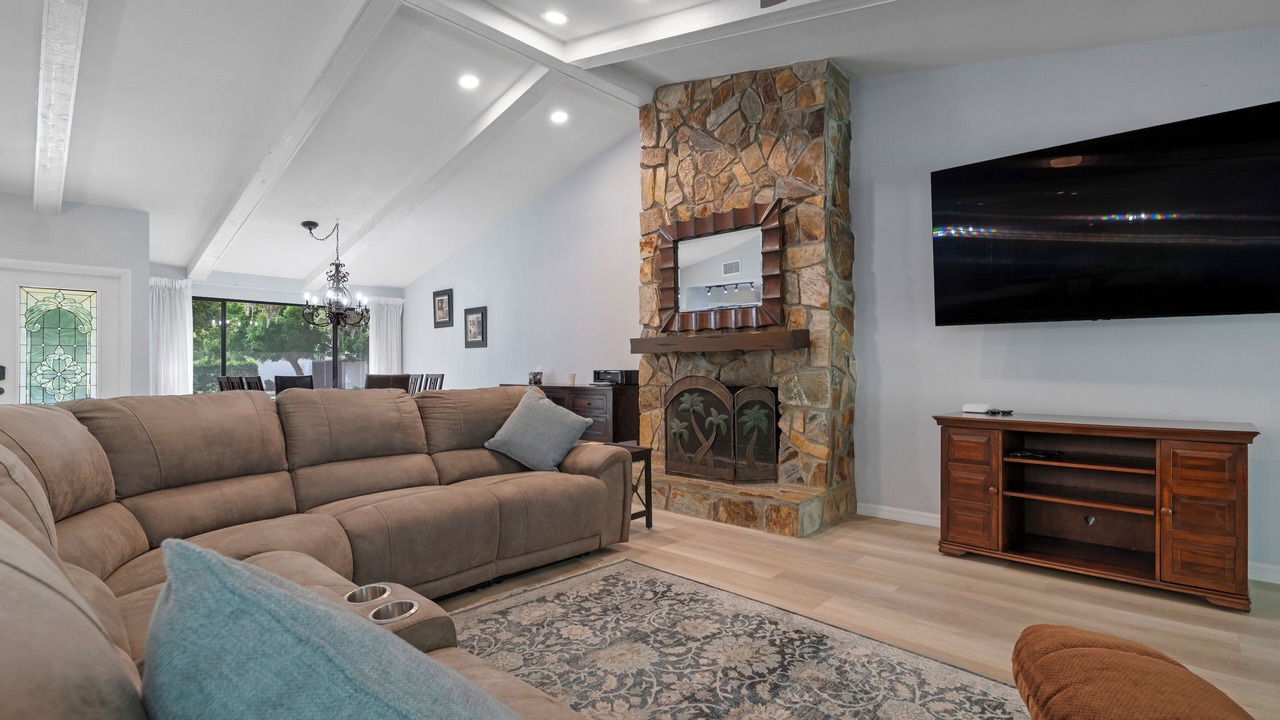 Photo of Livingroom in Fruitville
