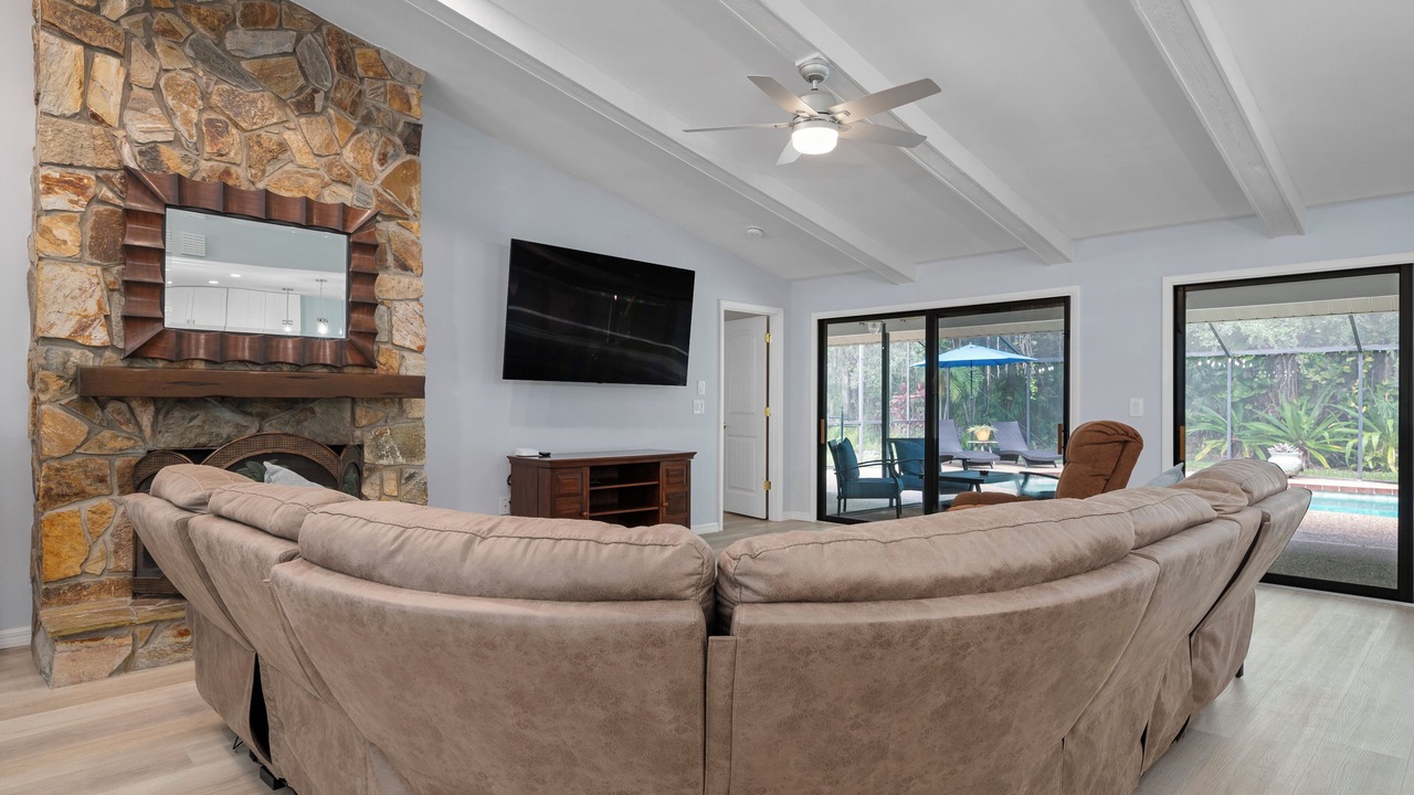 Photo of Livingroom in Fruitville