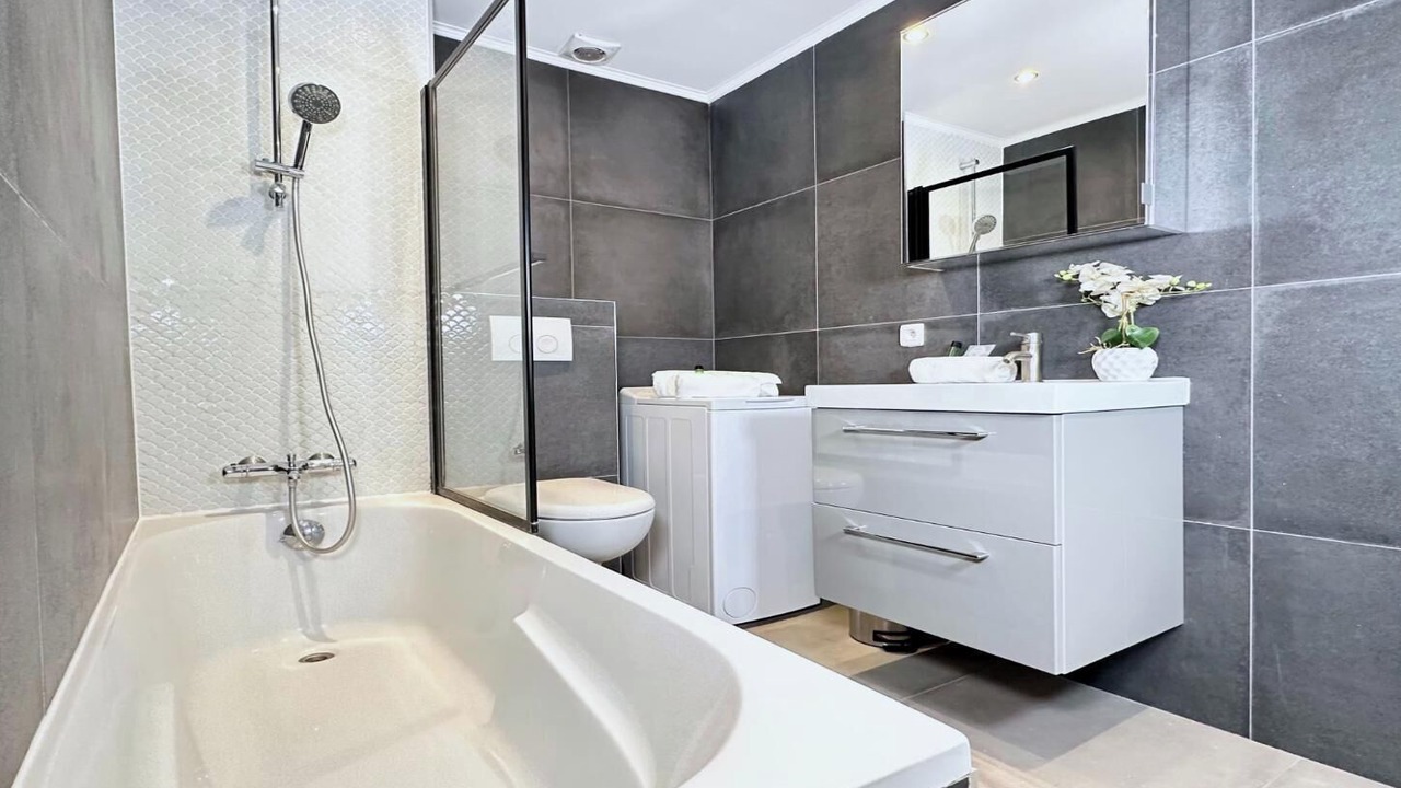 Photo of Bathroom in Gaillon