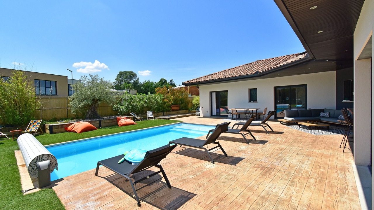 Photo of Outdoor in Lapeyrouse-Fossat