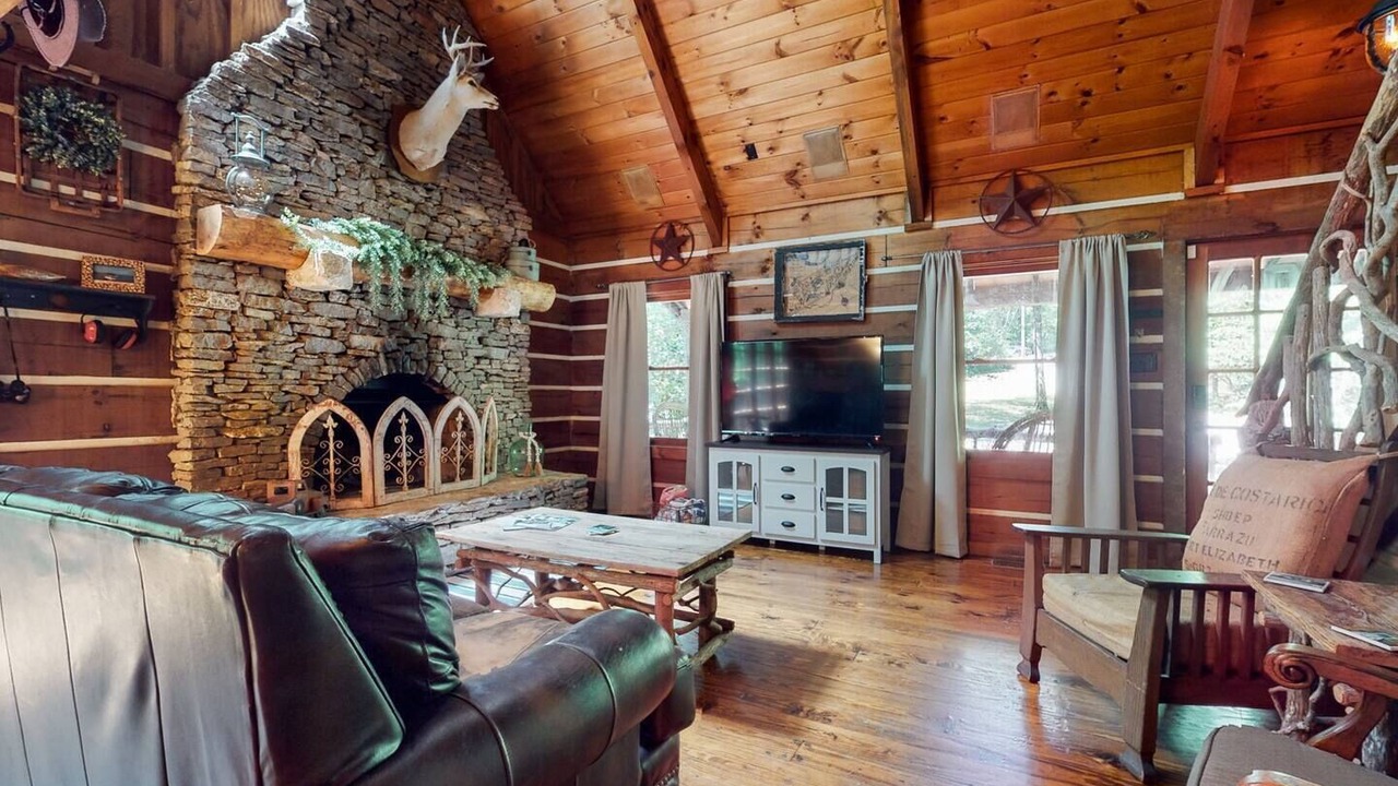 Photo of Livingroom in Mount Juliet