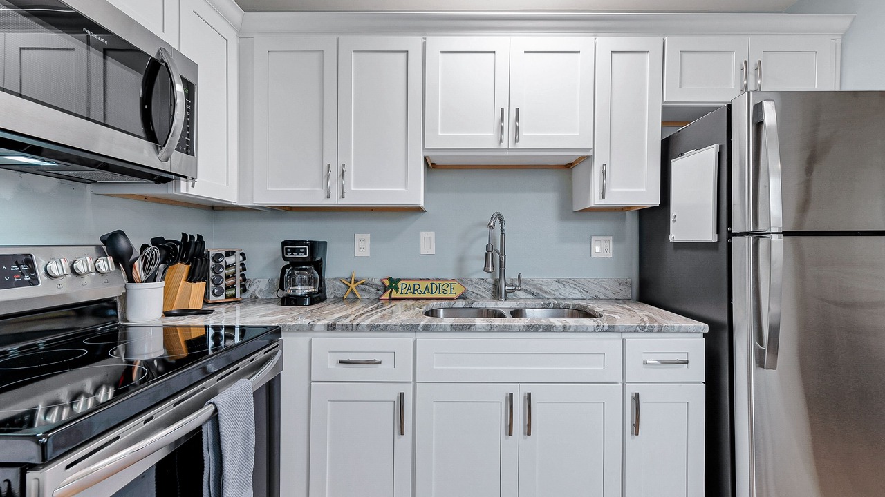 Photo of Kitchen in North Camellia Acres