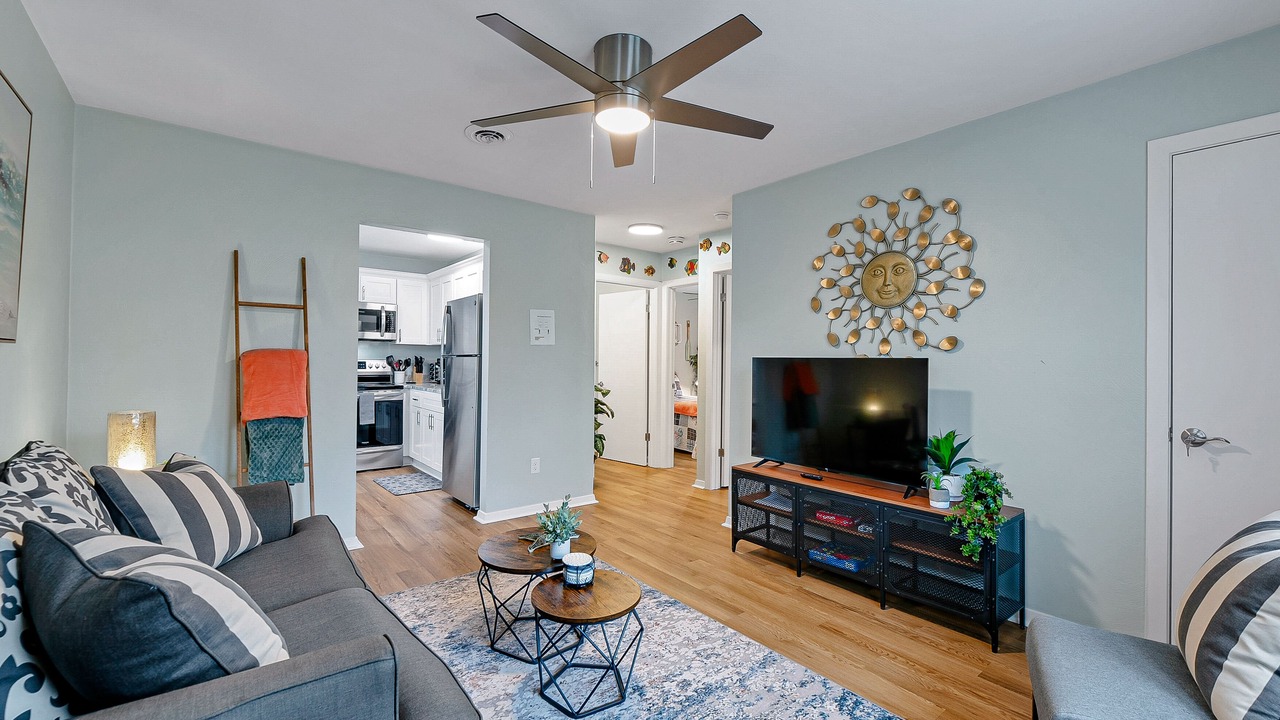 Photo of Livingroom in North Camellia Acres