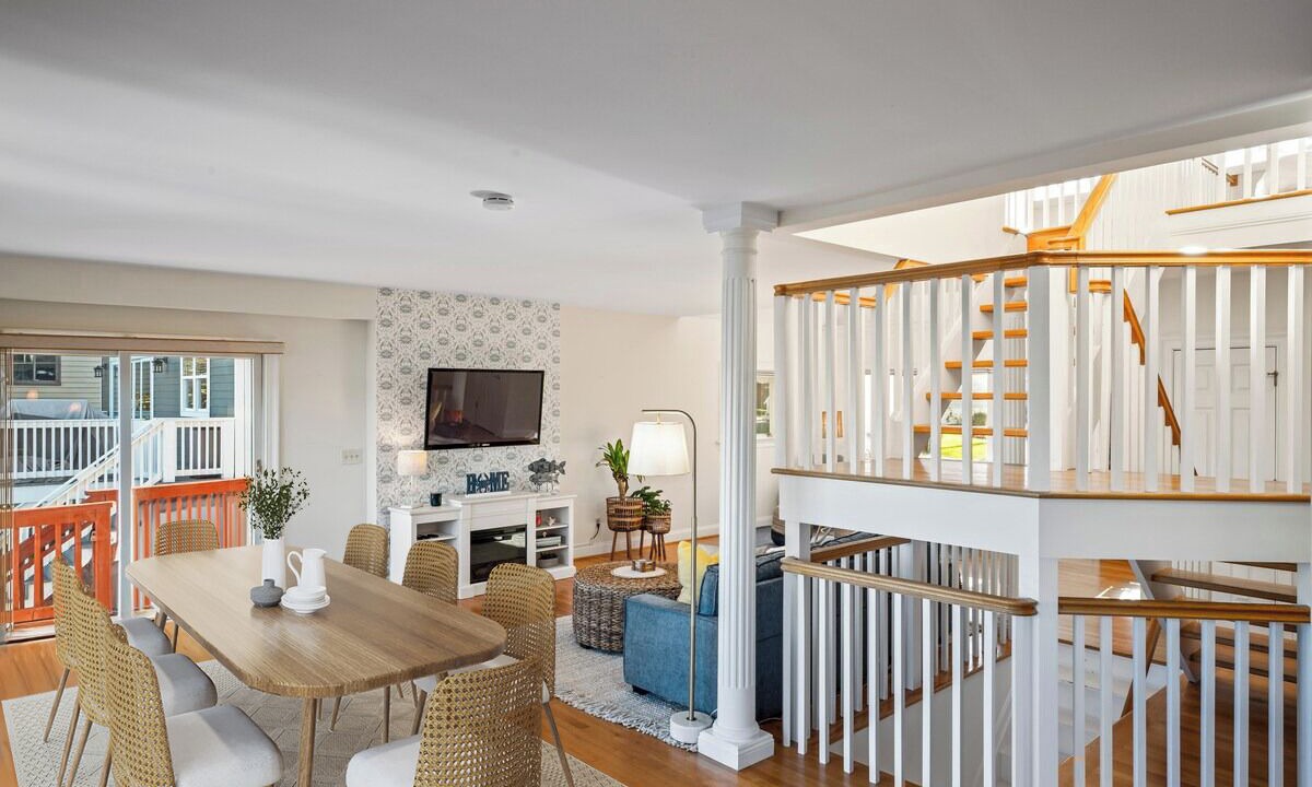 Photo of Livingroom in Arundel on the Bay