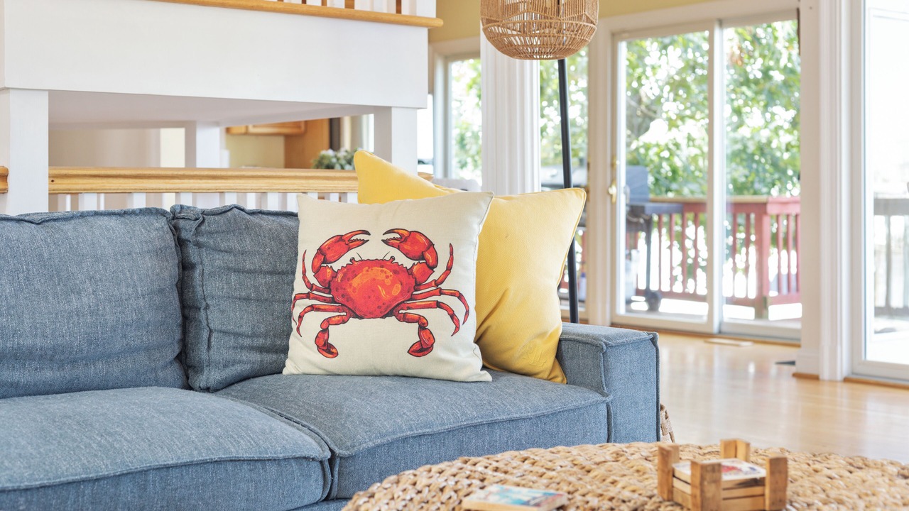 Photo of Livingroom in Arundel on the Bay