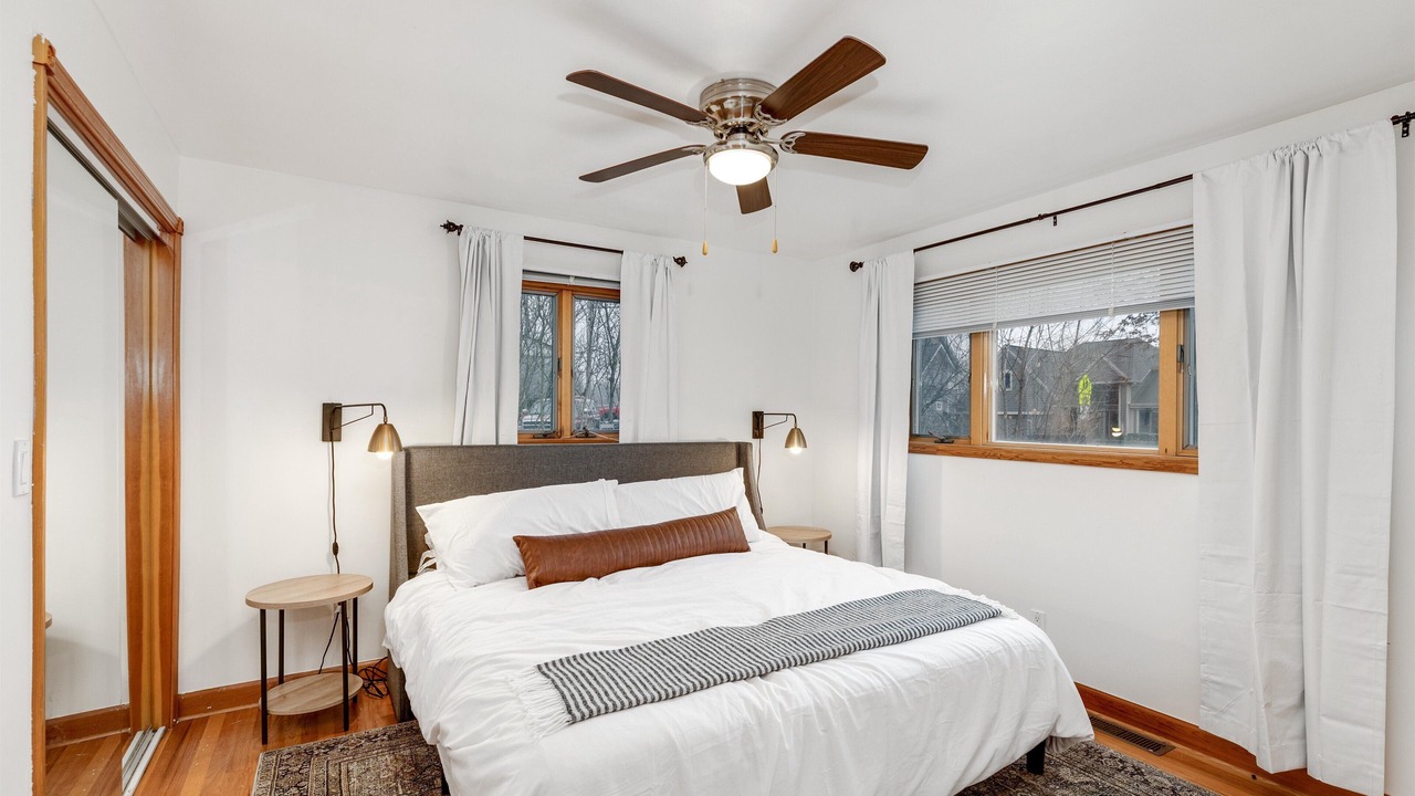 Photo of Bedroom in Lake Orion