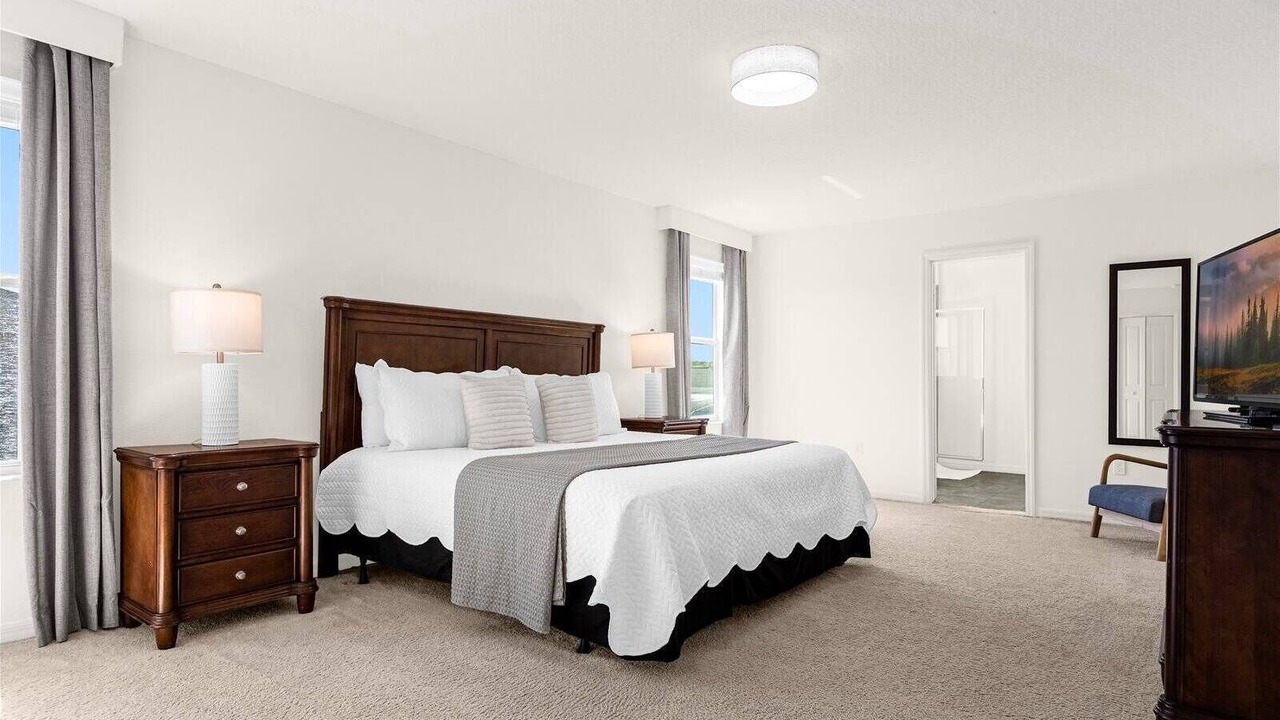 Photo of Bedroom in Crystal Cove
