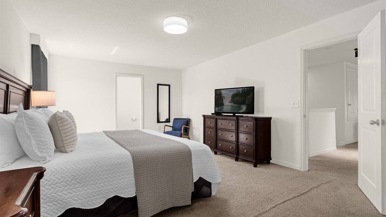 Photo of Bedroom in Crystal Cove