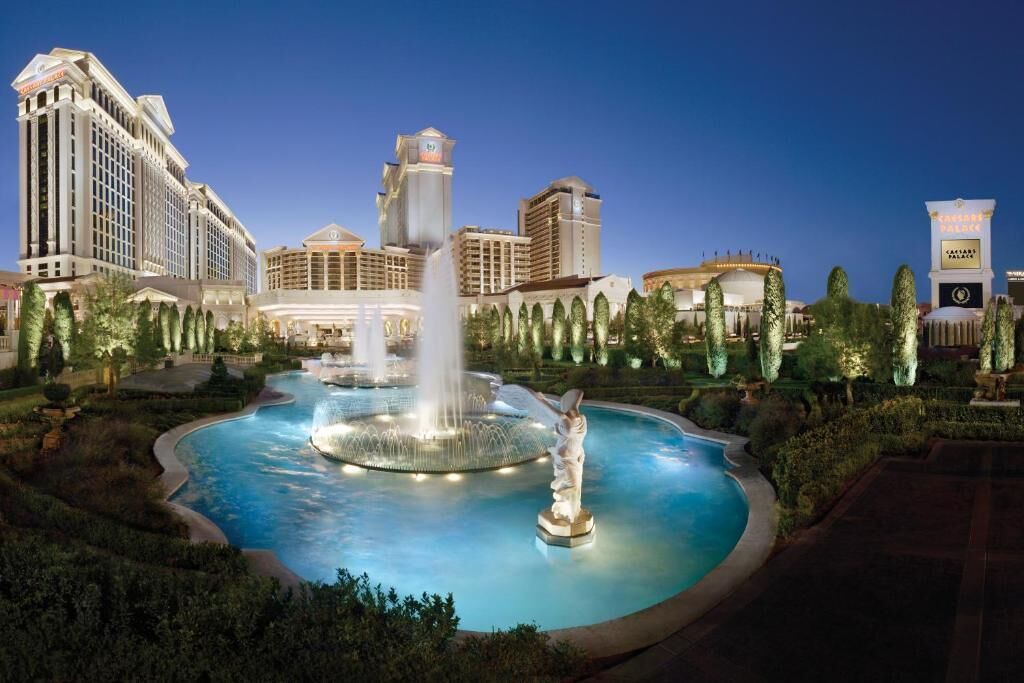 Photo of Others in Las Vegas Strip