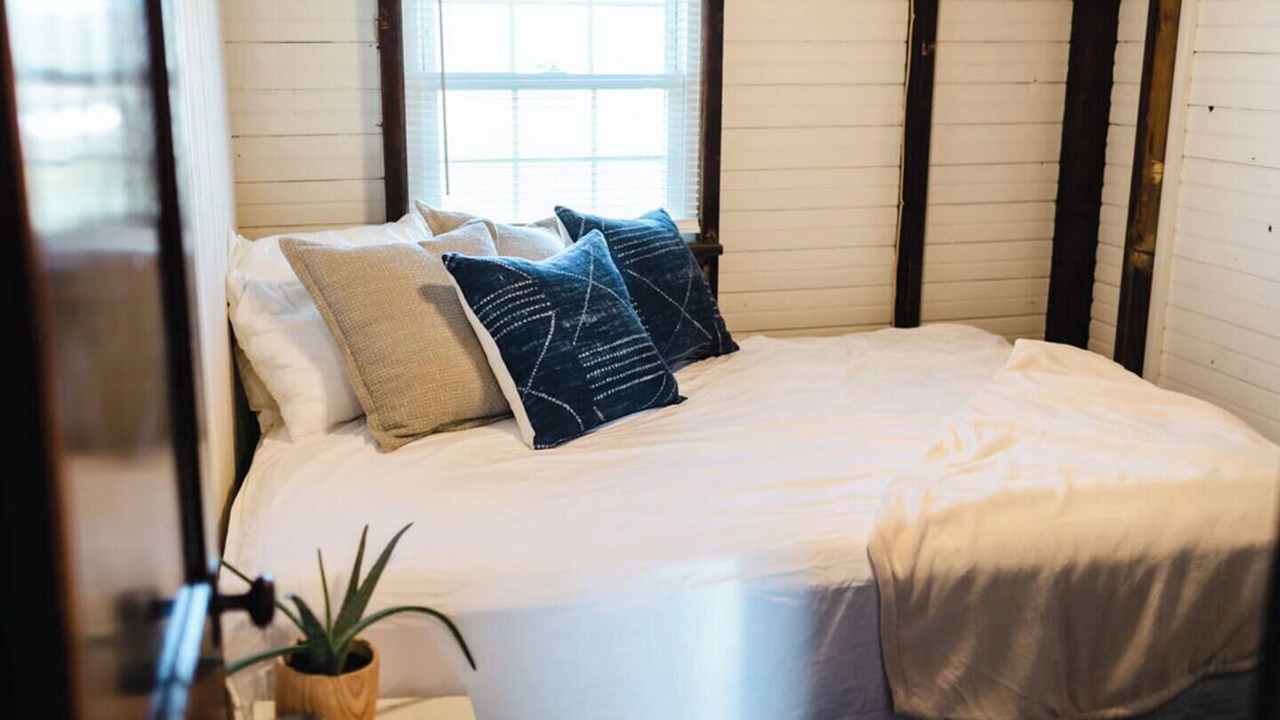 Photo of Bedroom in Matunuck