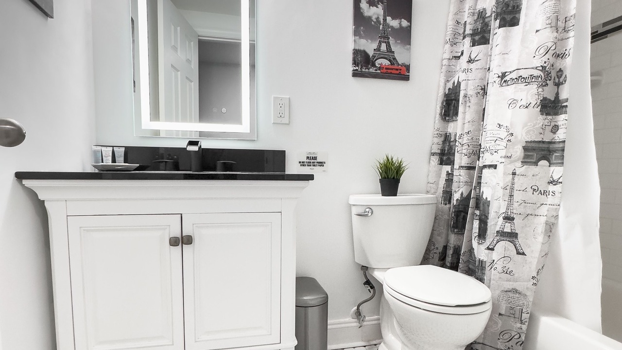 Photo of Bathroom in Federal Hill