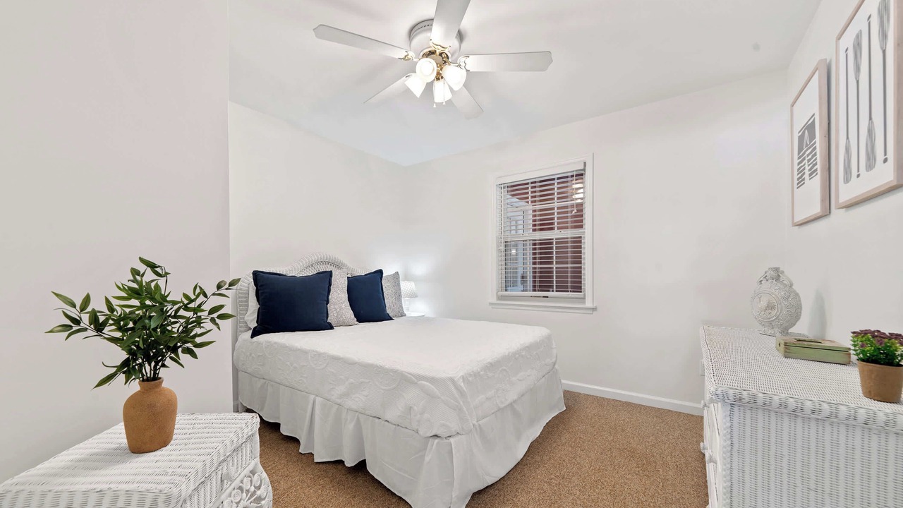 Photo of Bedroom in Eatonton