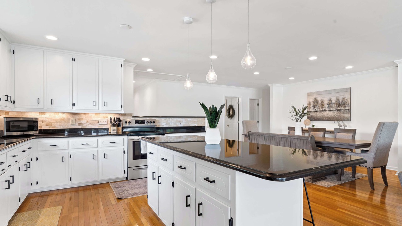 Photo of Kitchen in Eatonton