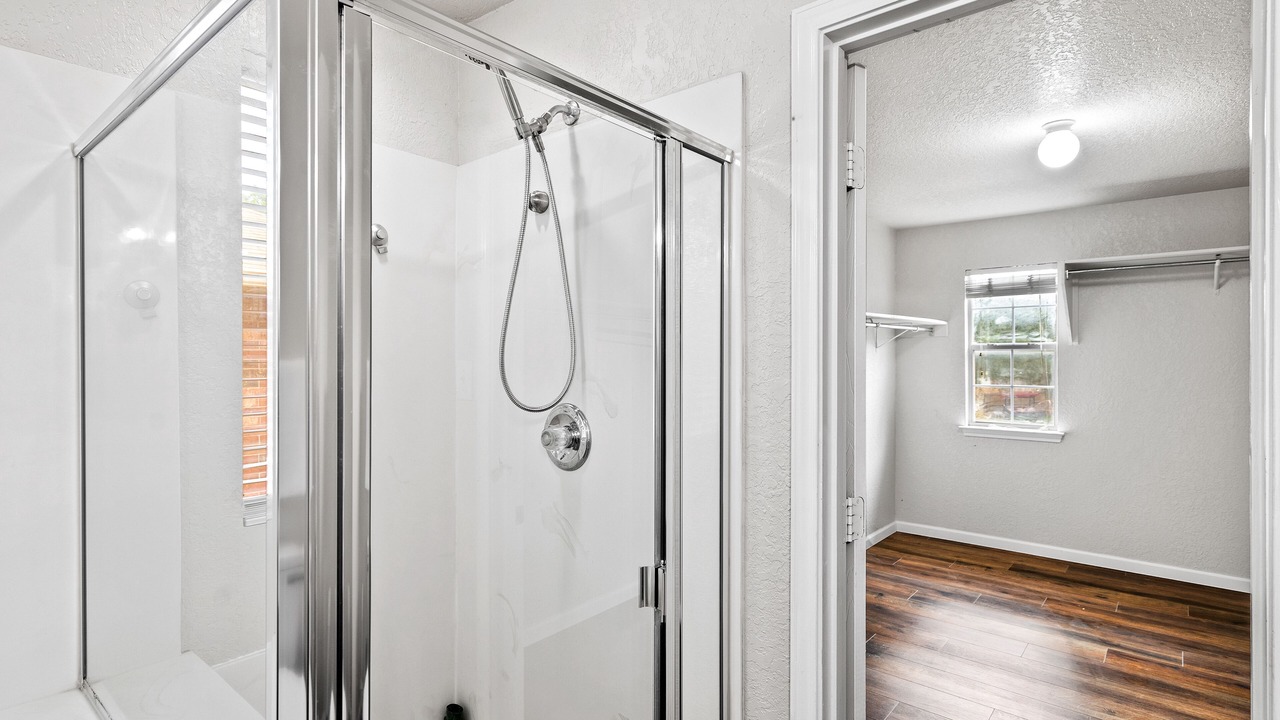 Photo of Bathroom in Far North Central