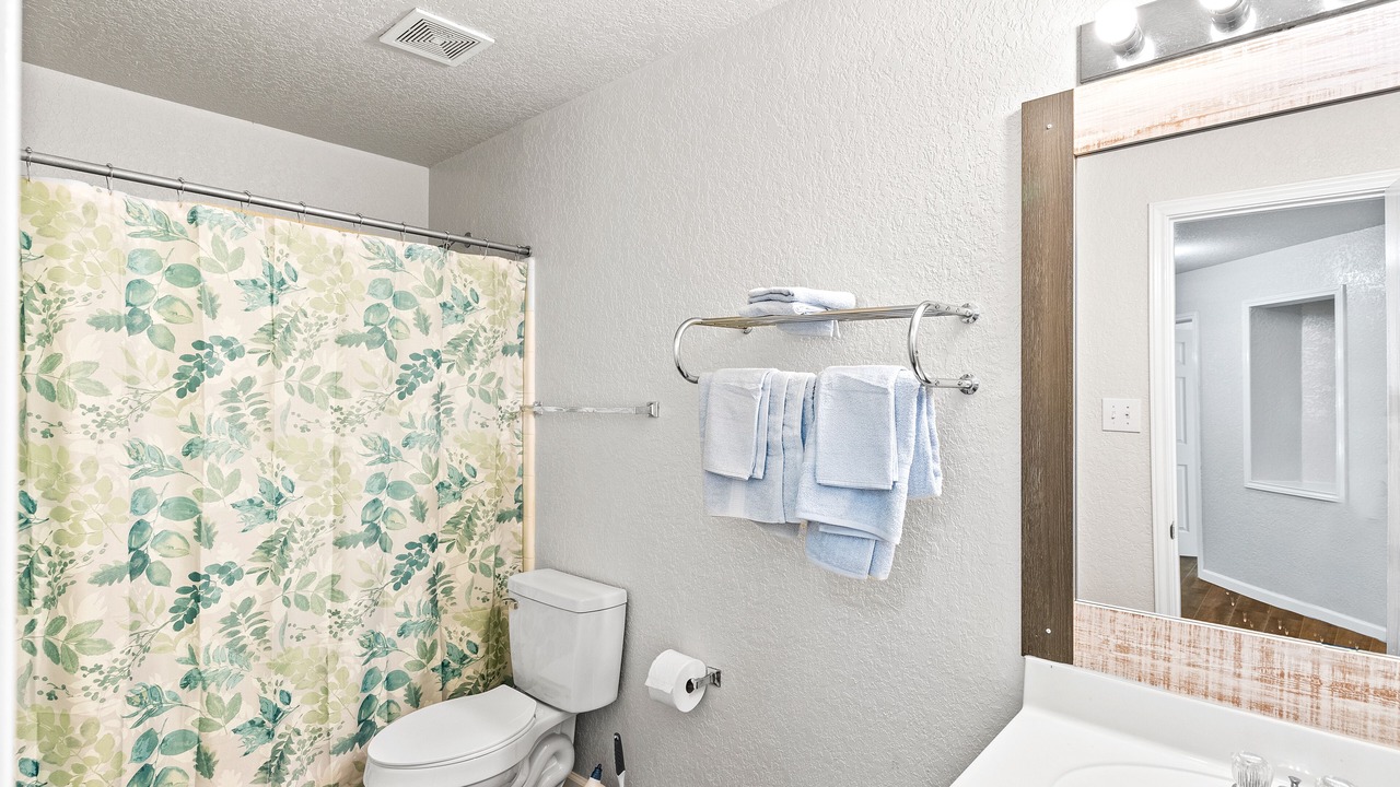 Photo of Bathroom in Far North Central