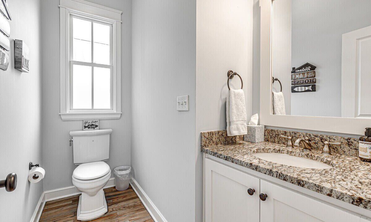 Photo of Bathroom in Eufaula