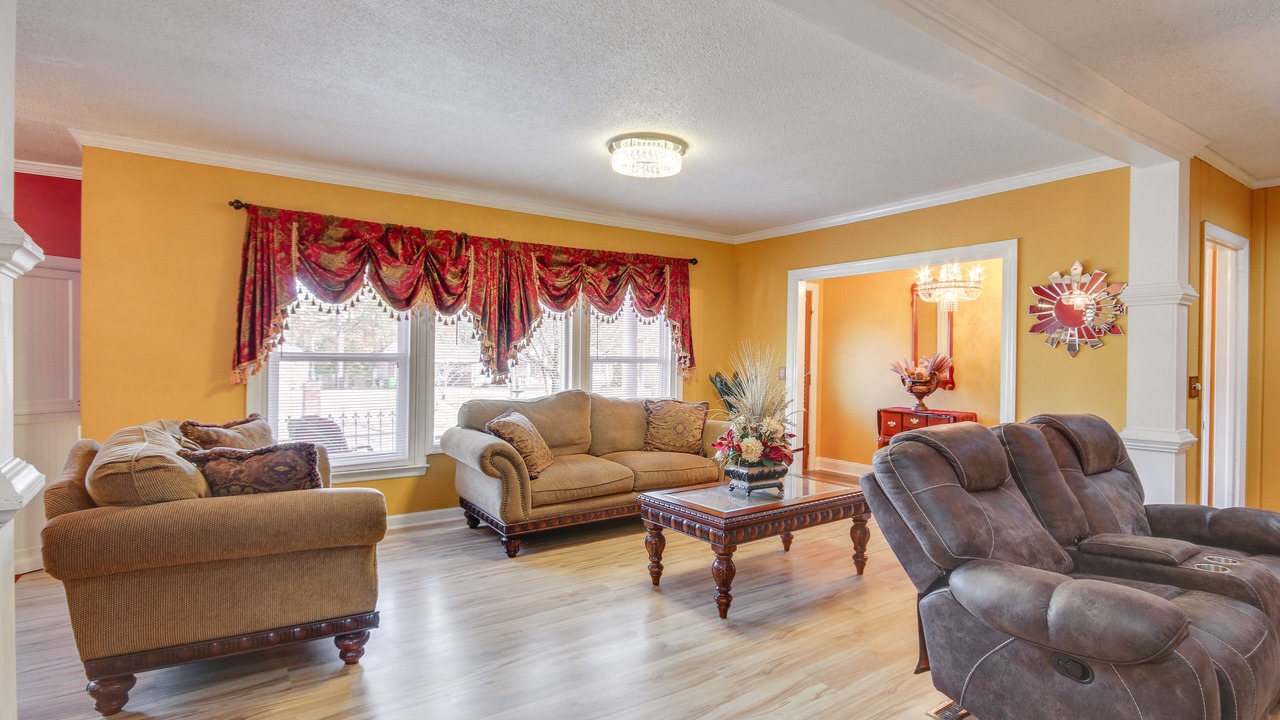 Photo of Livingroom in Dentsville