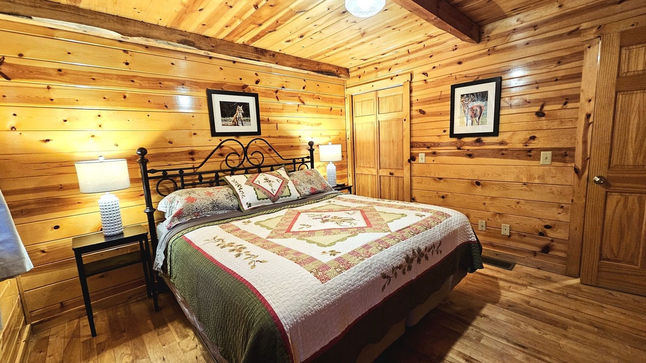 Photo of Bedroom in Logan