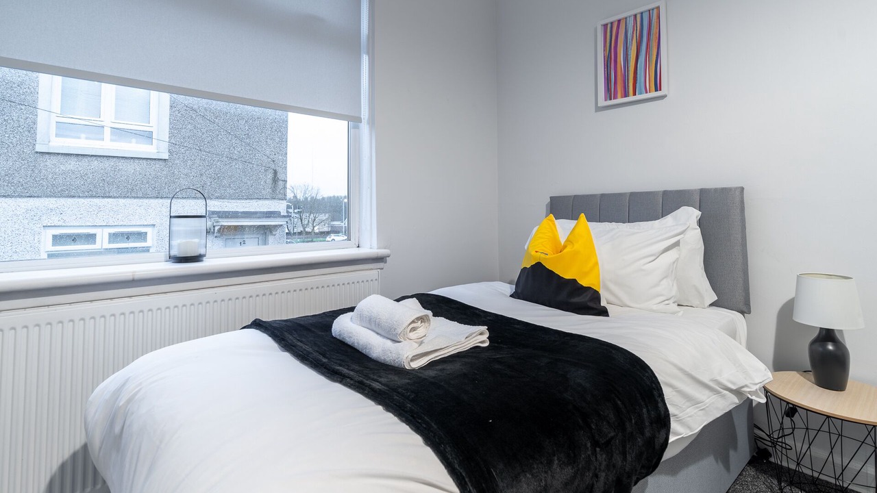 Photo of Others in Shotts