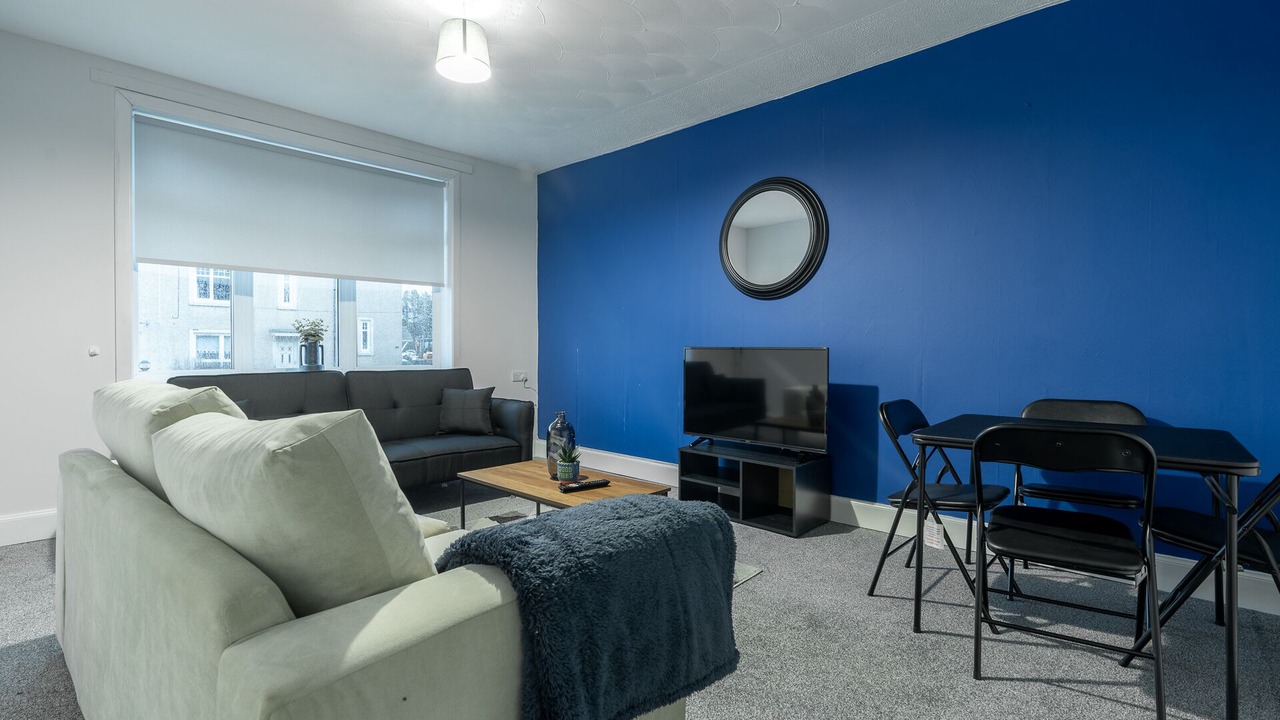 Photo of Livingroom in Shotts