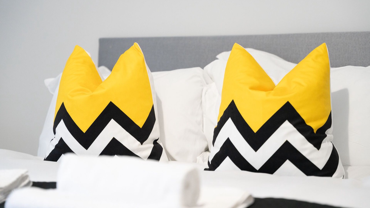 Photo of Others in Shotts