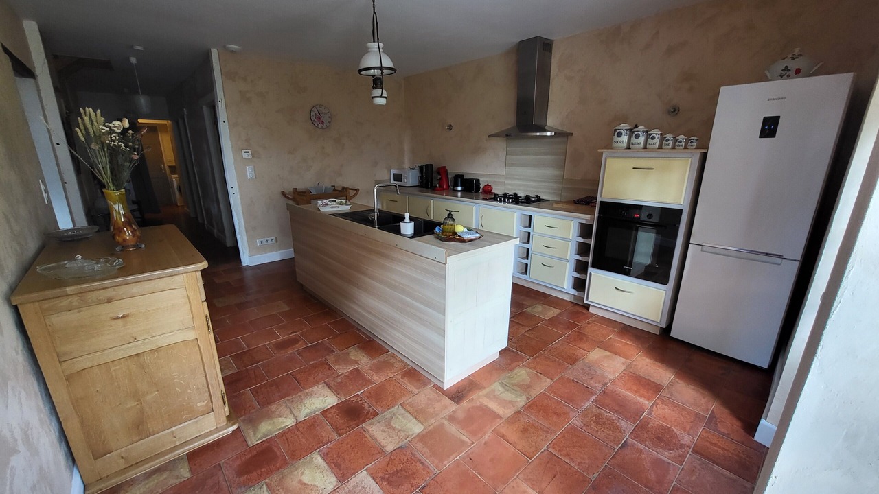 Photo of Kitchen in Monlezun