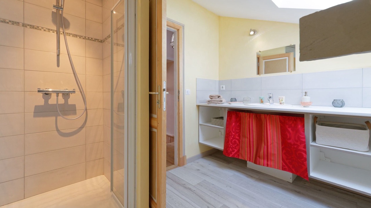 Photo of Bathroom in Monlezun