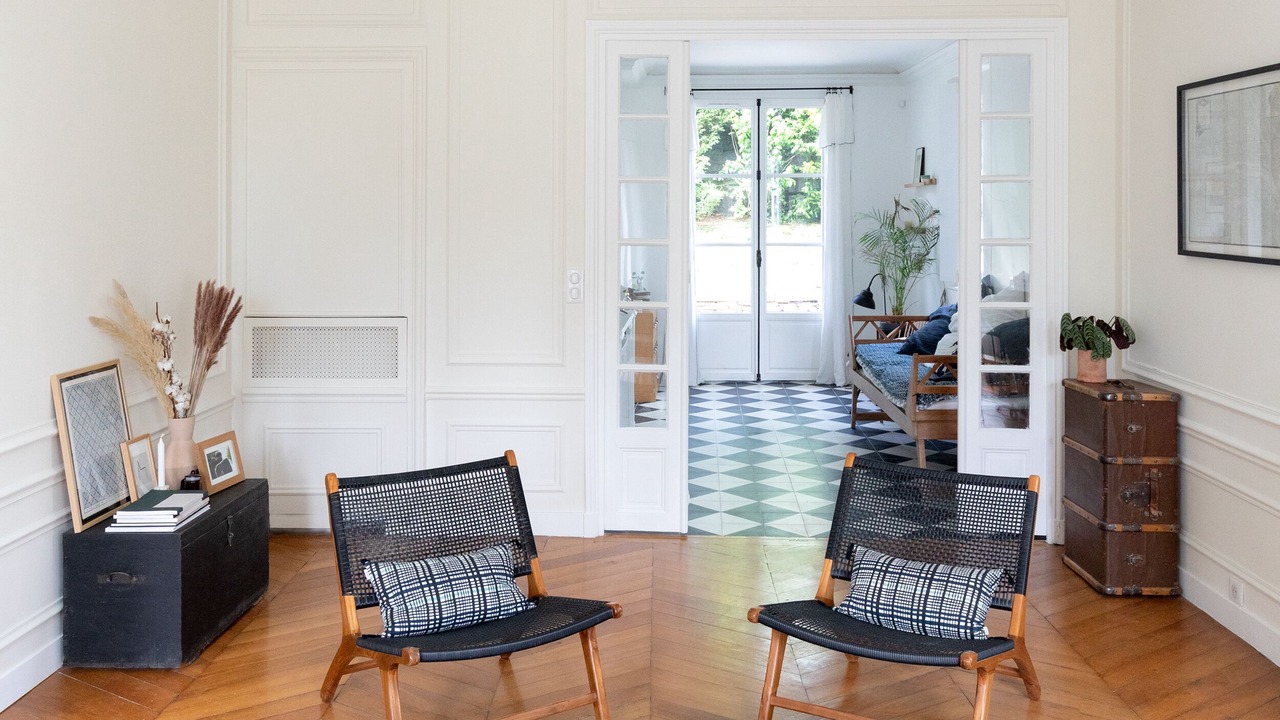 Photo of Others in Sevres
