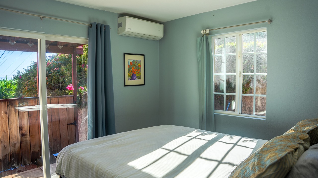 Photo of Bedroom in Millbrae